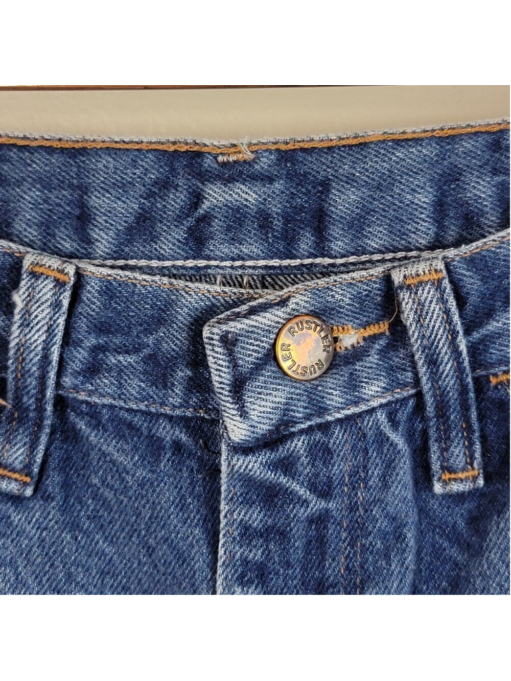 Vintage Rustler Cutoff High Rise Medium Blue Frayed Jean Mom Relaxed Shorts 2 4 - Picture 5 of 11